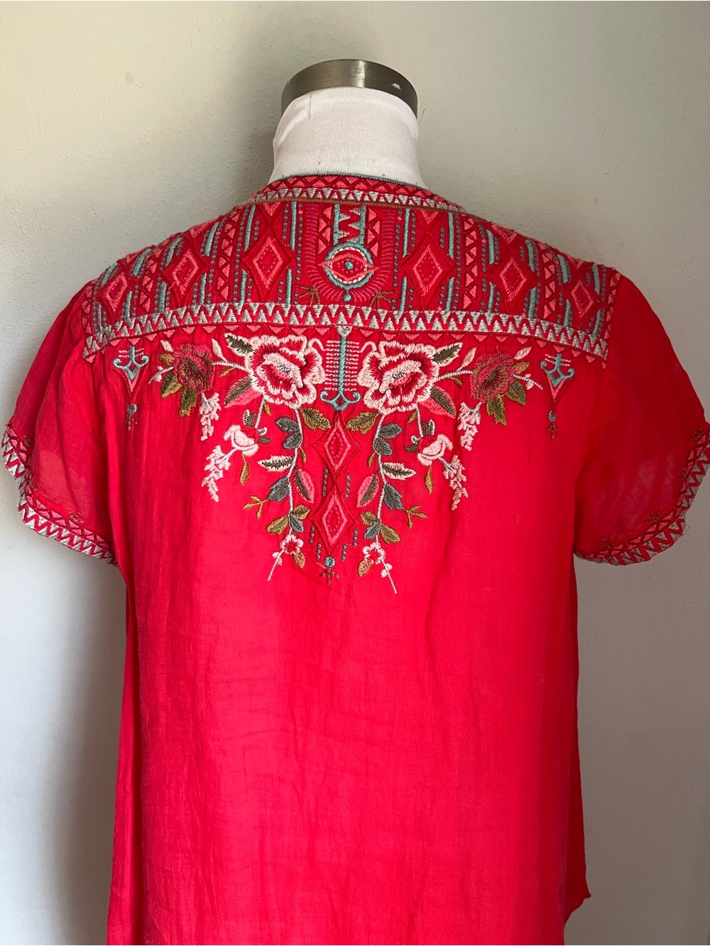 Johnny Was Red Embroidered Floral Tunic - Picture 4 of 4